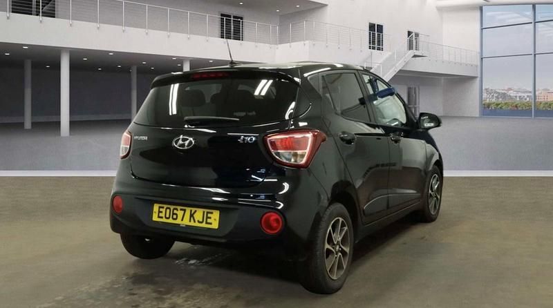 Used Hyundai i10 Premium 66 HP (48 kW) 2017 Black Hatchback