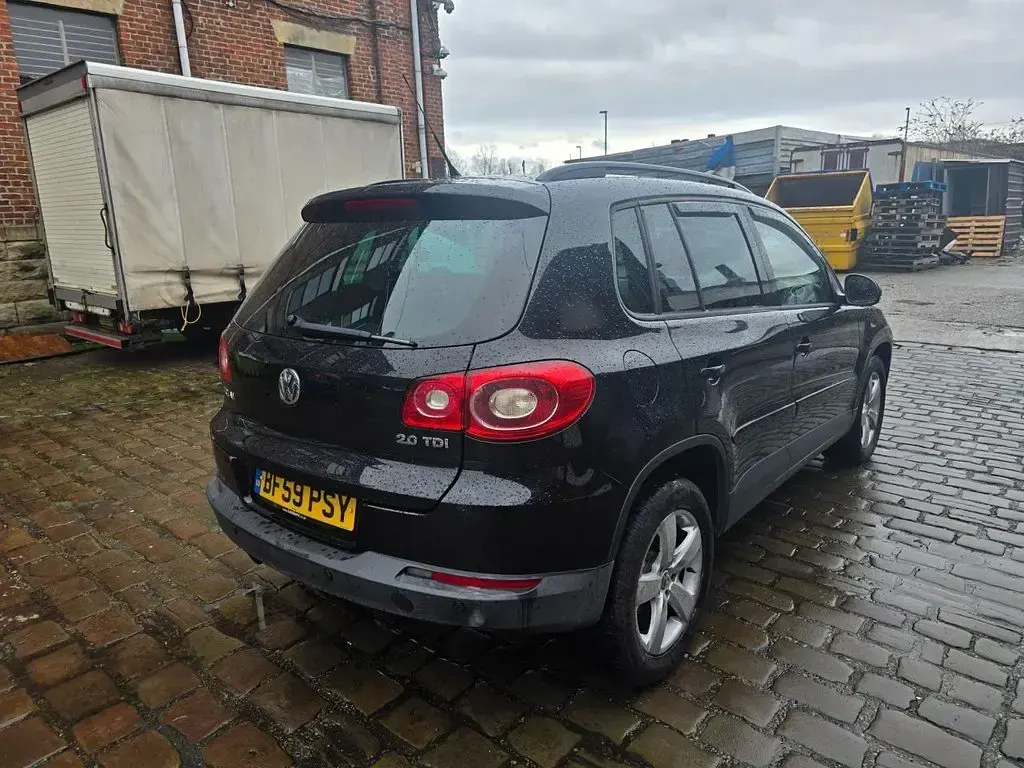 Used VW Tiguan 170 HP (125 kW) 2009 Black SUV