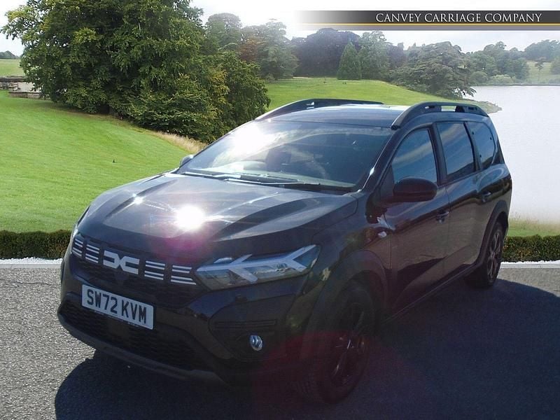 Used Dacia Jogger Extreme 110 HP (80 kW) 2023 Black MPV