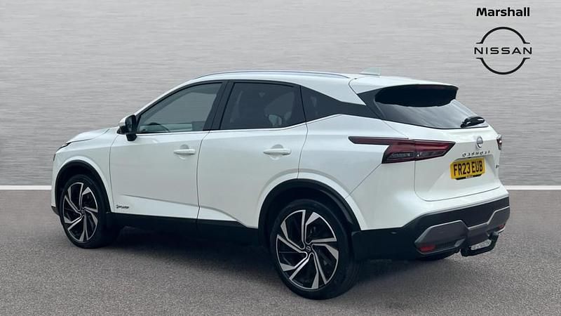 Used Nissan Qashqai Tekna+ 190 HP (139 kW) 2023 White SUV