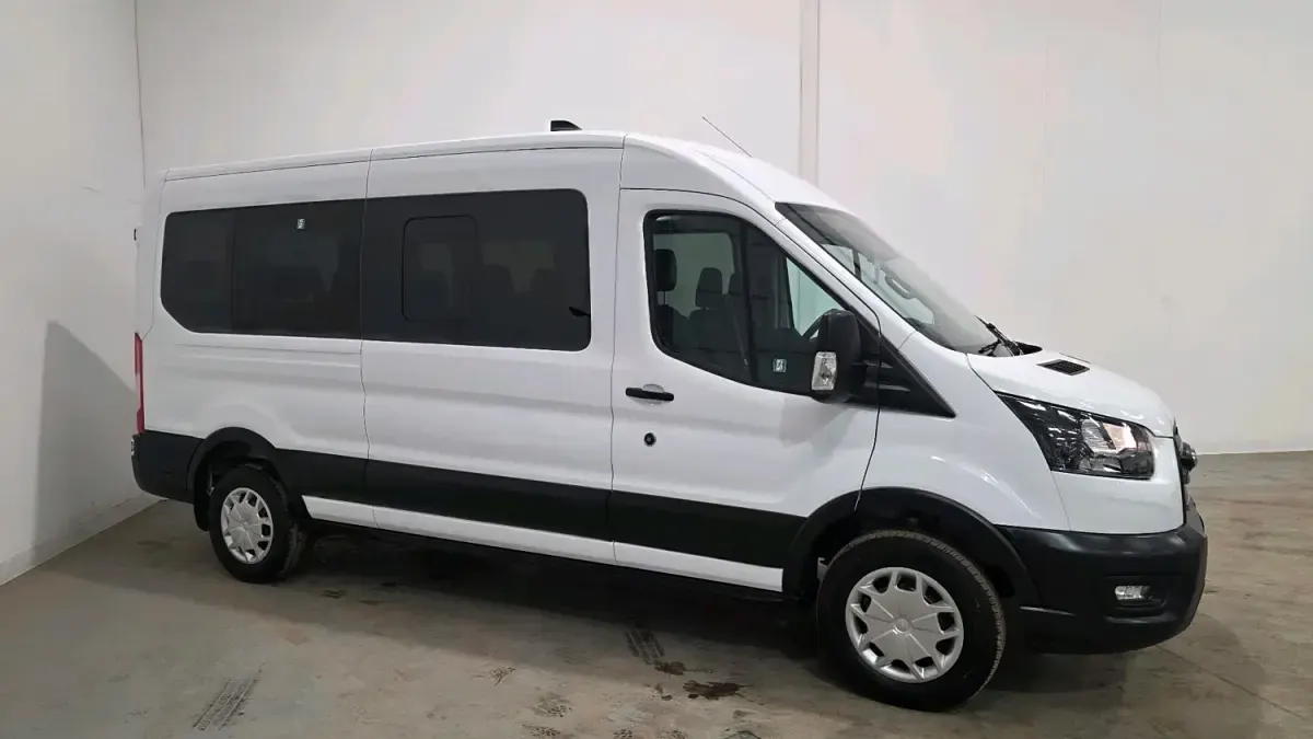 Usado Ford Transit Trend 165 CV (121 kW) 2023 Blanco