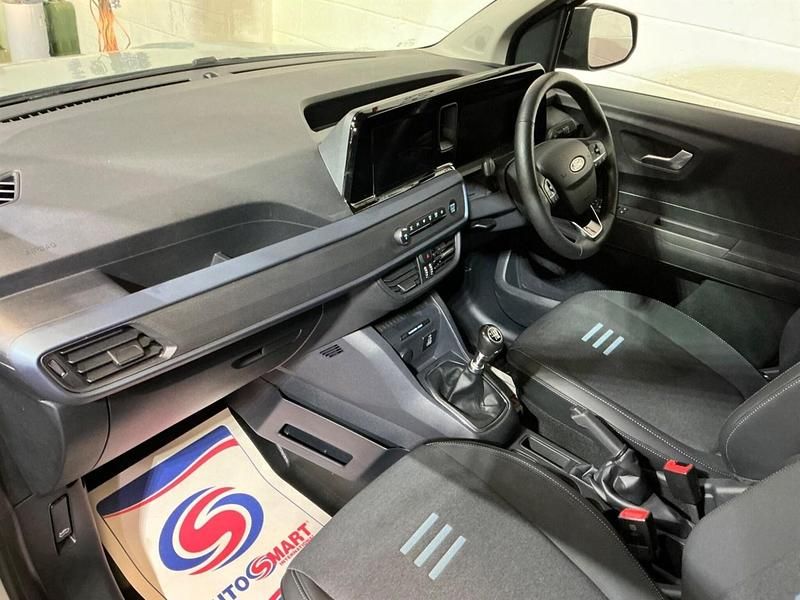 Used Ford Transit Active 125 HP (91 kW) 2024 Grey Van