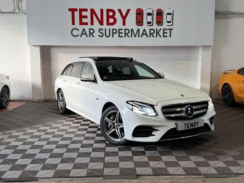 White Used 2019 Mercedes E300 AMG line Estate | £16,795 (Super price) - Image 1/4