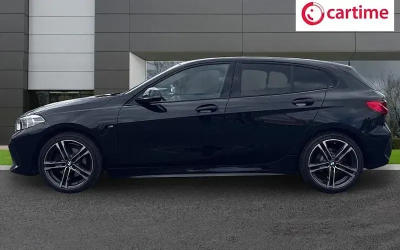 Used BMW 118 M Sport 136 HP (100 kW) 2024 Black Hatchback