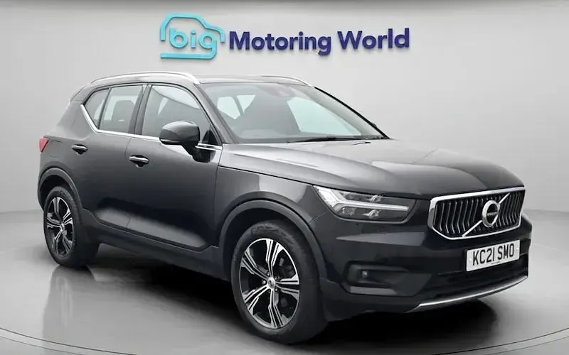 Used Volvo XC40 Inscription 163 HP (119 kW) 2021 SUV