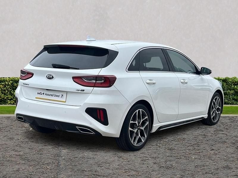 Used Kia Ceed GT-Line 2019 White Hatchback