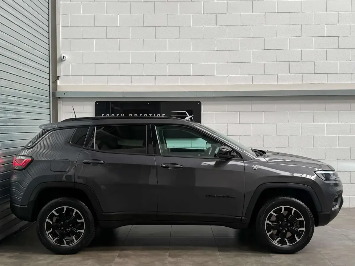 Used Jeep Compass Trailhawk 2023 Grey SUV