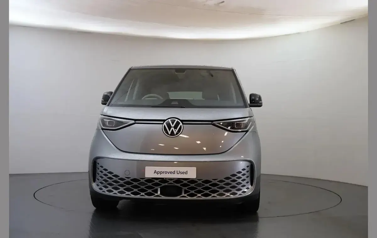 Used VW ID. Buzz Pro 147 kW (200 HP) 2023 Silver MPV