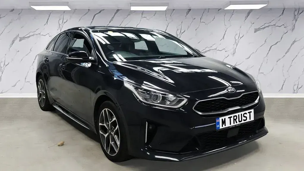 Used Kia ProCeed GT-Line 138 HP (101 kW) 2019 Black Estate