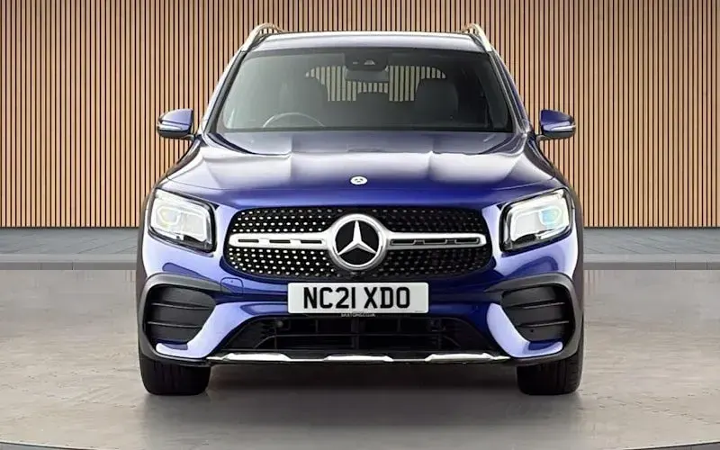 Used Mercedes GLB200 AMG line 163 HP (119 kW) 2021 Galaxy blue SUV