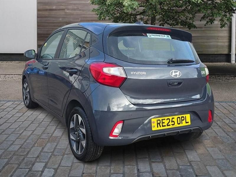 New Hyundai i10 Advanced 63 HP (46 kW) 2025 Grey Hatchback