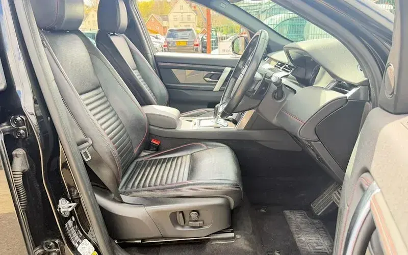 Used Land Rover Discovery Sport R-Dynamic 249 HP (183 kW) 2020 Black SUV