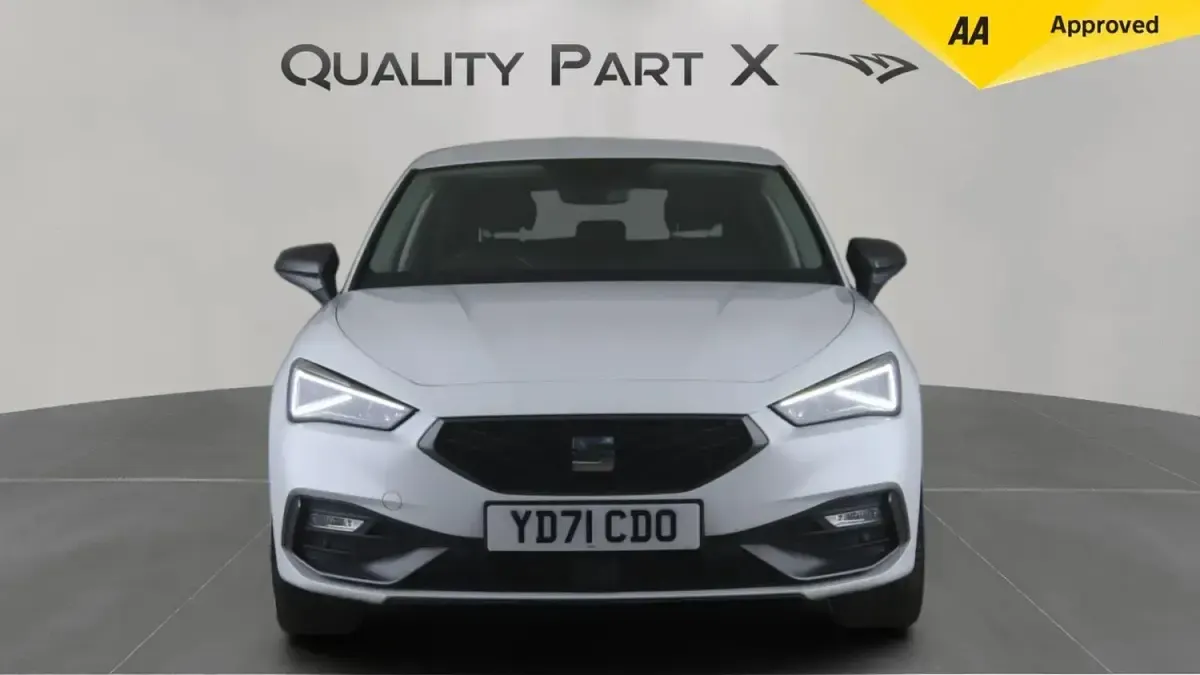 Used Seat Leon FR 2021 White Hatchback
