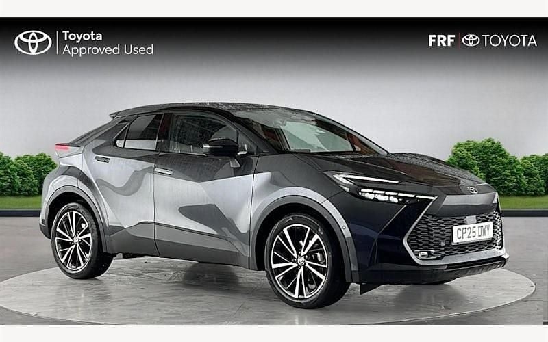 Used 2026 Toyota C-HR SUV | £31,490 - Image 1/4