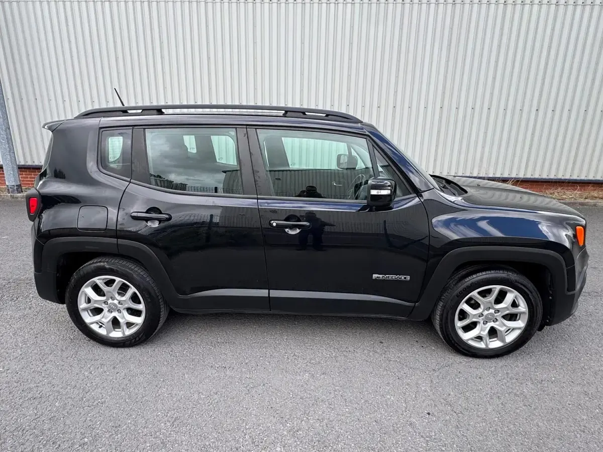 Used Jeep Renegade Longitude 120 HP (88 kW) 2015 Black SUV