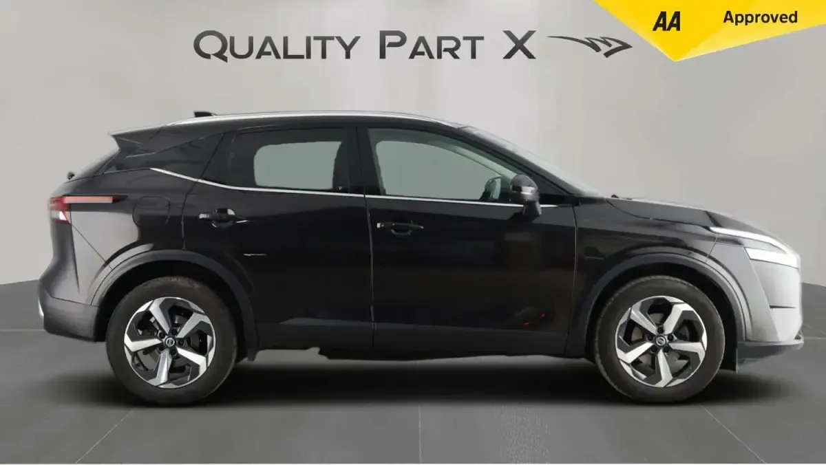 Used Nissan Qashqai N-Connecta 158 HP (116 kW) 2021 Black SUV