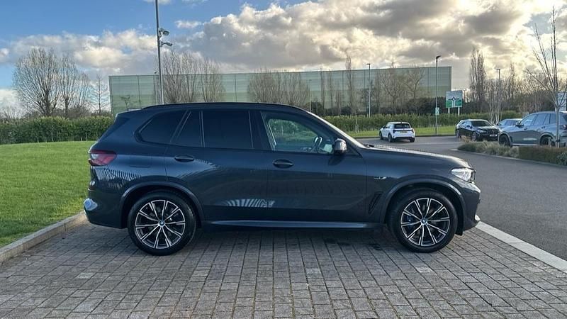 Used BMW X5 M Sport 389 HP (286 kW) 2022 Grey SUV