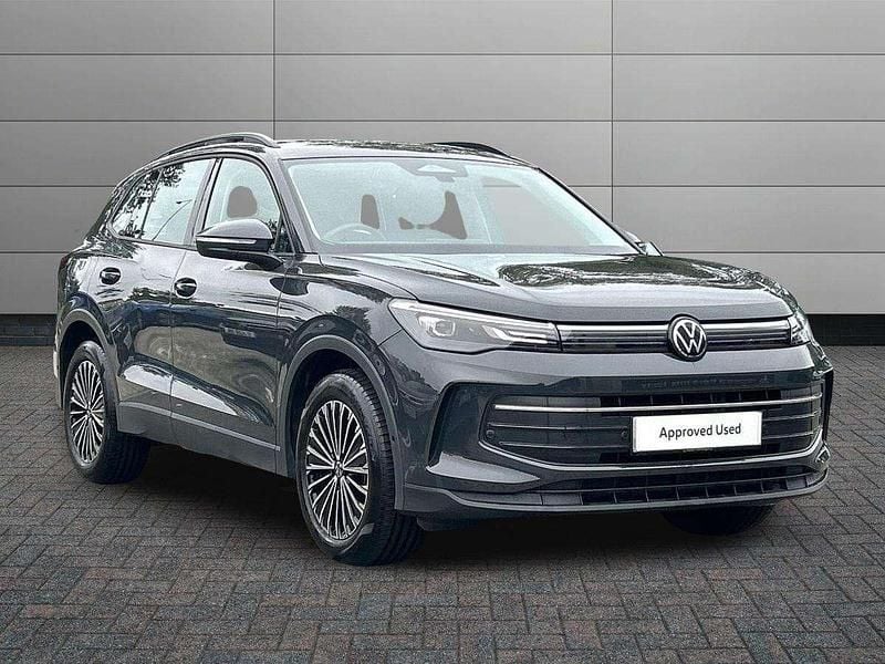 Grey Used 2025 VW Tiguan Life SUV | £30,998 (A bit pricey) - Image 1/4
