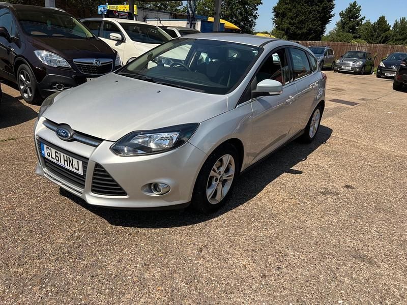 Silver Used 2012 Ford Focus Zetec Hatchback | £2,495 (Good price) - Image 1/4