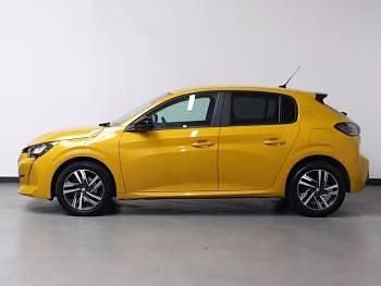 Used Peugeot 208 Active+ 100 HP (73 kW) 2023 Yellow Hatchback