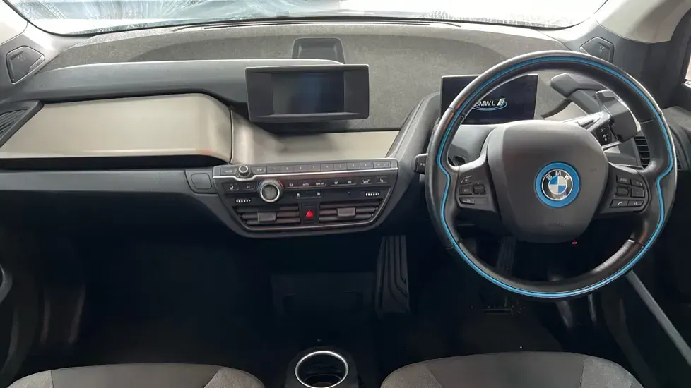 Begagnad BMW i3 Comfort Edition 125 kW (170 HK) 2017 Vit Halvkombi