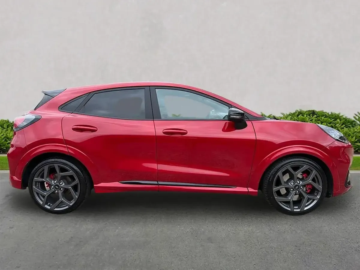 Used Ford Puma ST 170 HP (125 kW) 2024 Red SUV