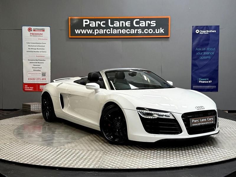White Used 2015 Audi R8 Coupé Advanced Coupe | £49,999 - Image 1/4