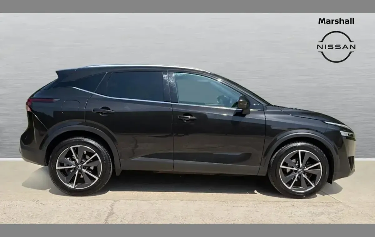 Used Nissan Qashqai Tekna 155 HP (114 kW) 2024 Black SUV