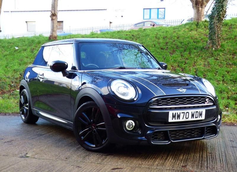 Used Mini Cooper S Hatch 192 HP (141 kW) 2021 Blue/black Hatchback