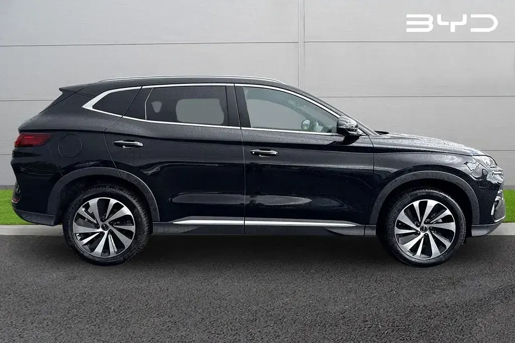 Usado BYD Seal U Boost 324 CV (238 kW) 2025 Negro SUV
