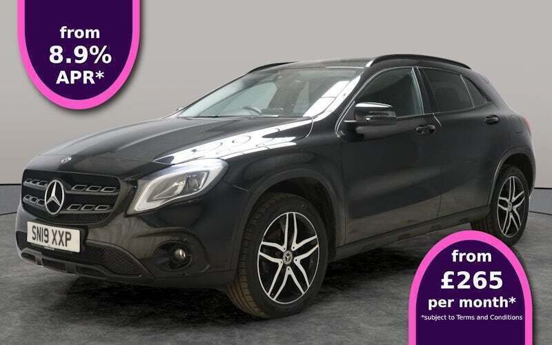 Black Used 2019 Mercedes GLA180 Urban SUV | £17,260 (Fair price) - Image 1/3