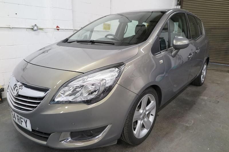 Used Vauxhall Meriva 2014 Brown MPV