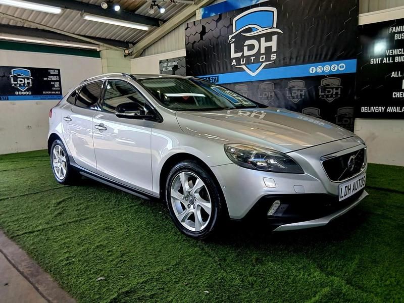 Used Volvo V40 2013 Silver Hatchback