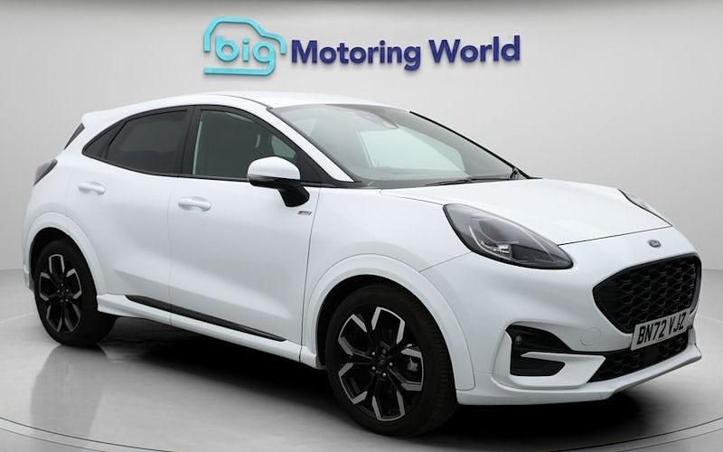 White Used 2022 Ford Puma ST-Line X Hatchback | £14,800 (Fair price) - Image 1/4