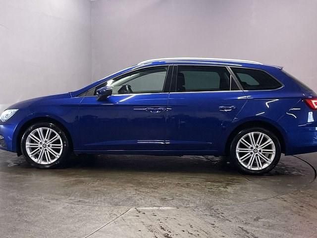 Begagnad Seat Leon XCELLENCE 150 HK (110 kW) 2019 Blå Kombi