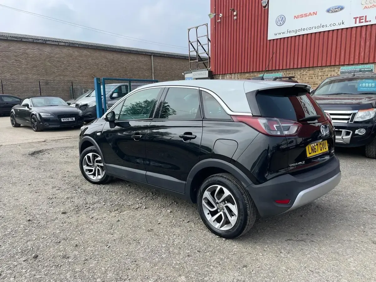 Used Vauxhall Crossland X S 2017 Black SUV