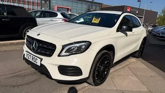 Used Mercedes GLA220 AMG Line Premium 2018 Calcite white SUV