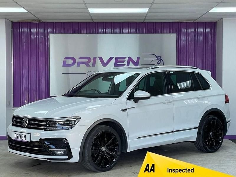 White Used 2018 VW Tiguan R-line SUV | £18,750 (Good price) - Image 1/3