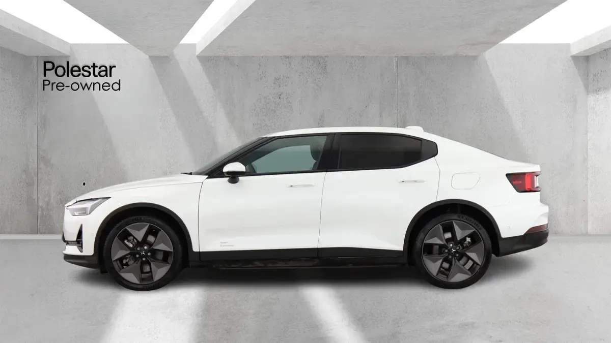 Used Polestar 2 309 kW (421 HP) 2025 White Hatchback