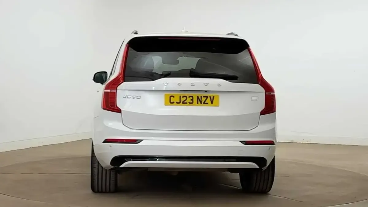 Used Volvo XC90 Plus 449 HP (330 kW) 2024 SUV