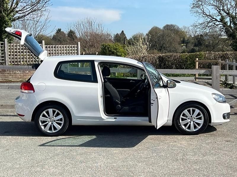 Usado VW Golf VI SE 2010 Branco Citadino