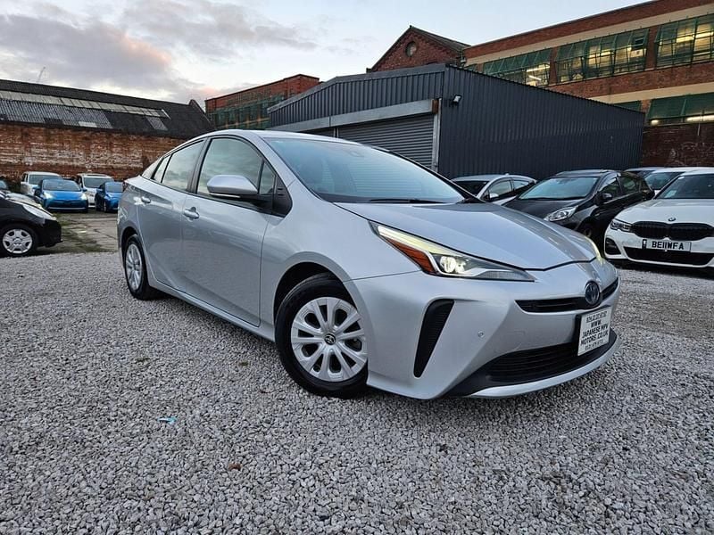 Silver Used 2021 Toyota Prius Business Edition Hatchback | £13,495 (Good price) - Image 1/3