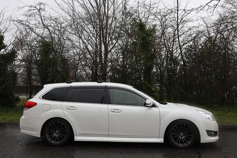 Used Subaru Legacy GT 2010 White Estate