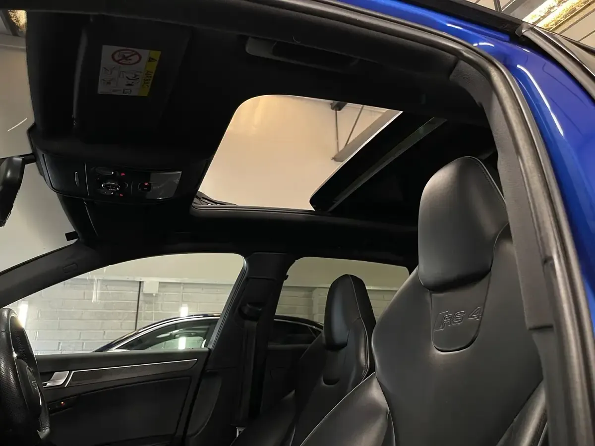 Used Audi RS4 Advanced 450 HP (330 kW) 2014 Blue Estate