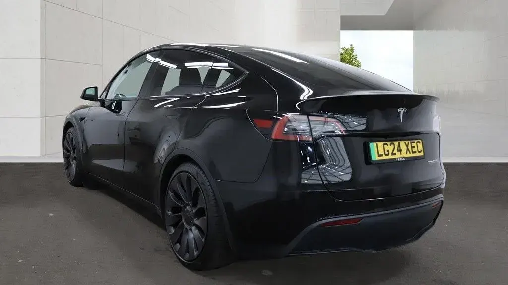 Used Tesla Model Y Performance 313 kW (426 HP) 2024 Black SUV