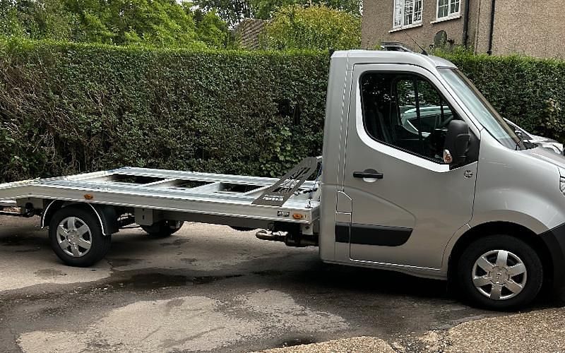 Used Nissan Interstar S 145 HP (106 kW) 2023 Silver Van