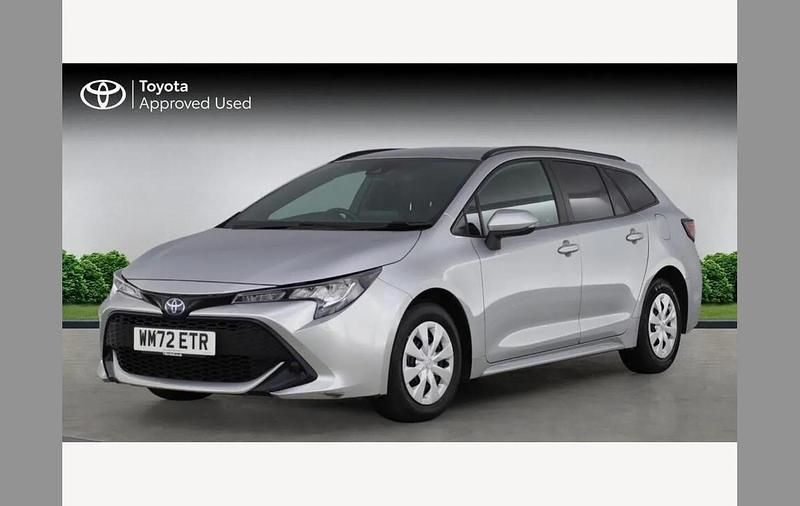 Used Toyota Corolla 121 HP (88 kW) 2023 Silver