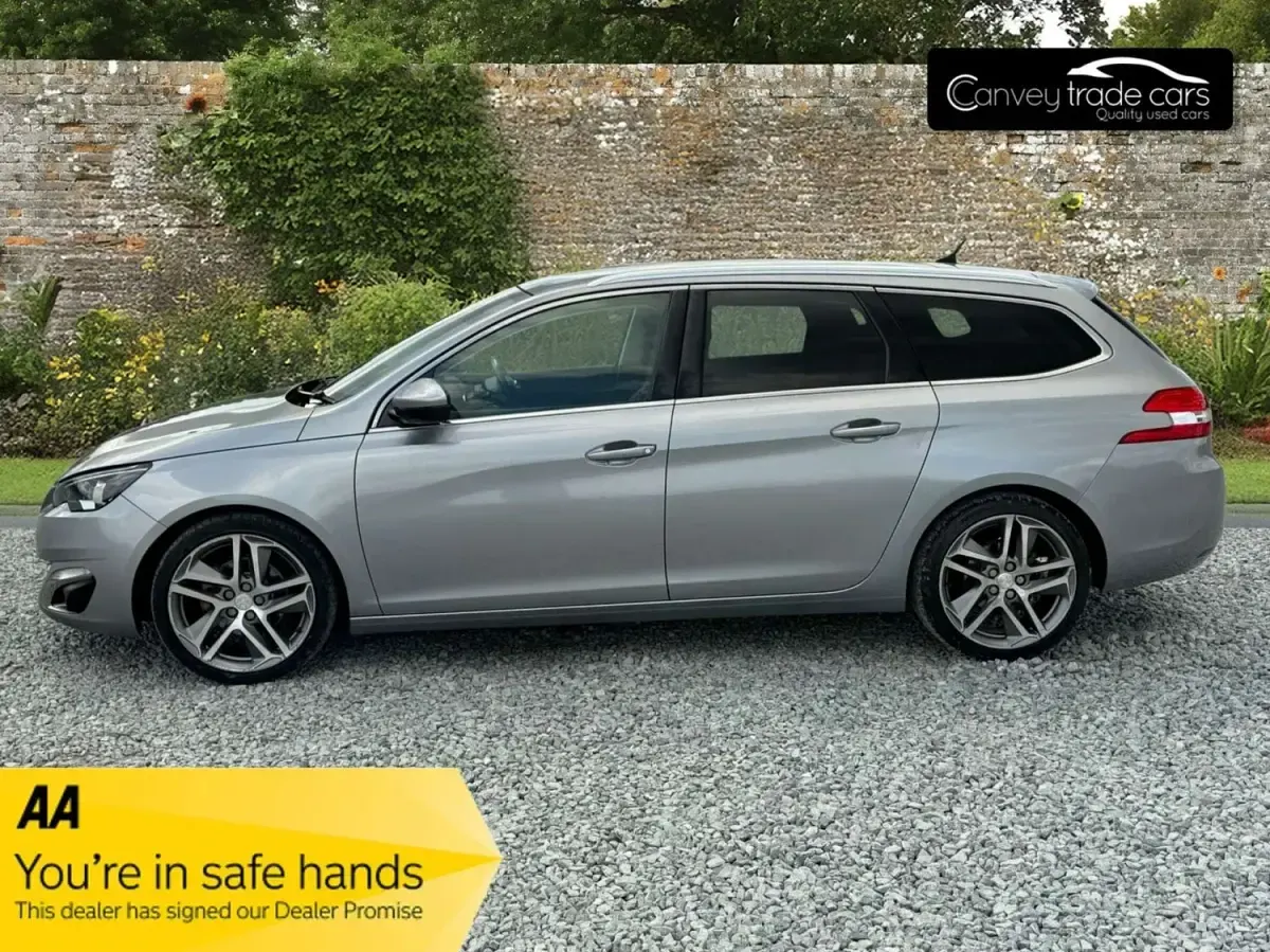 Gebraucht Peugeot 308 130 PS (95 kW) 2014 Grau Kombi