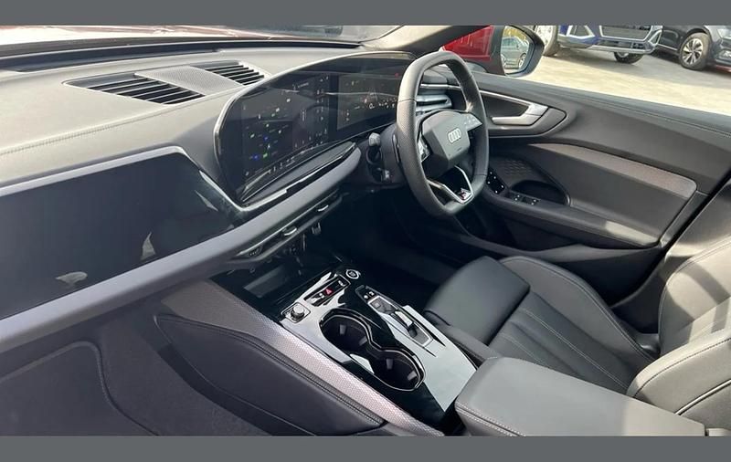 Używany Audi A5 S-Line 200 KM (147 kW) 2025 Czerwony Kombi
