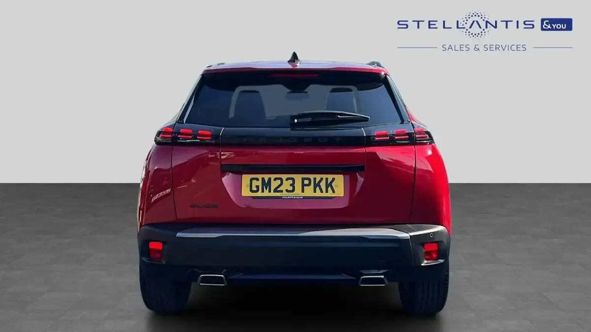Used Peugeot 2008 Allure 129 HP (94 kW) 2023 Red SUV